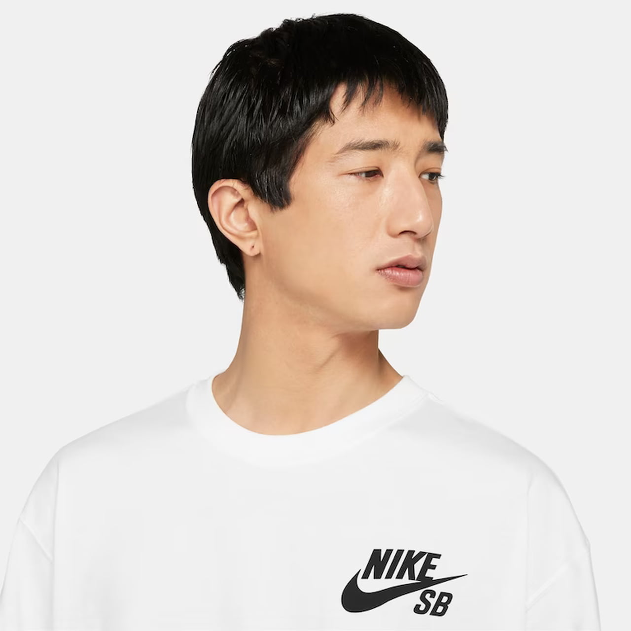 CAMISETA NIKE SB LOGO MEDIO BRANCO Filipe Toledo Surf Store